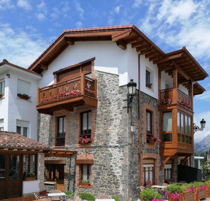 Hotel Toscana Ojedo Exterior foto